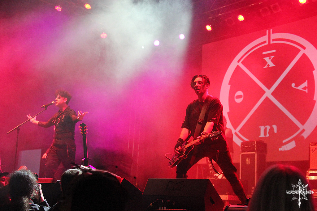 clan_of_xymox09.JPG