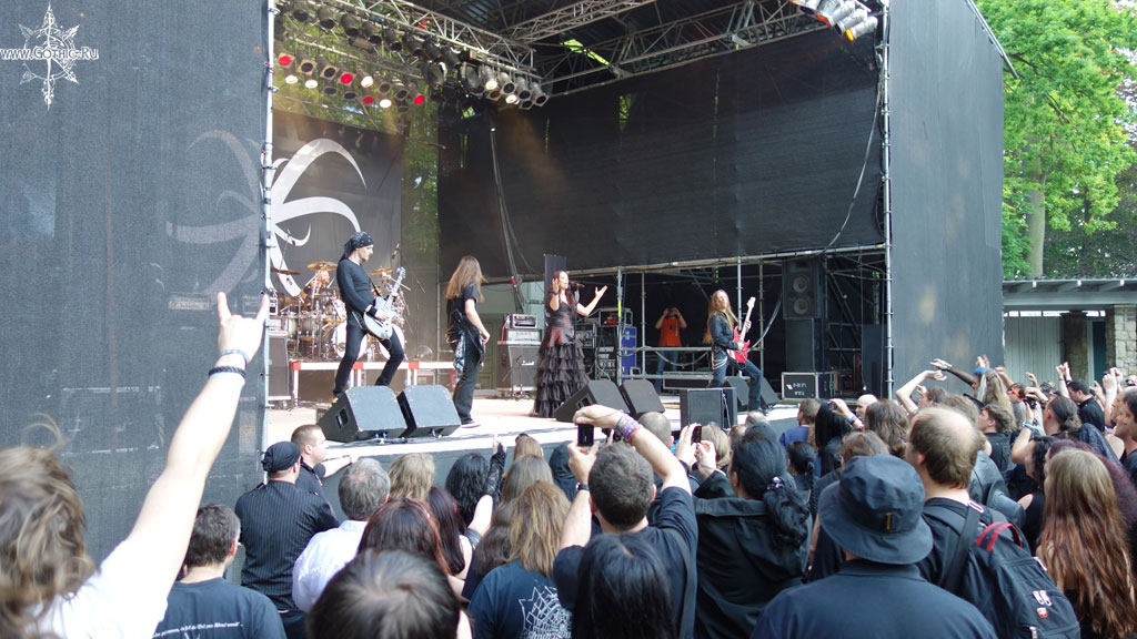 xandria07.JPG