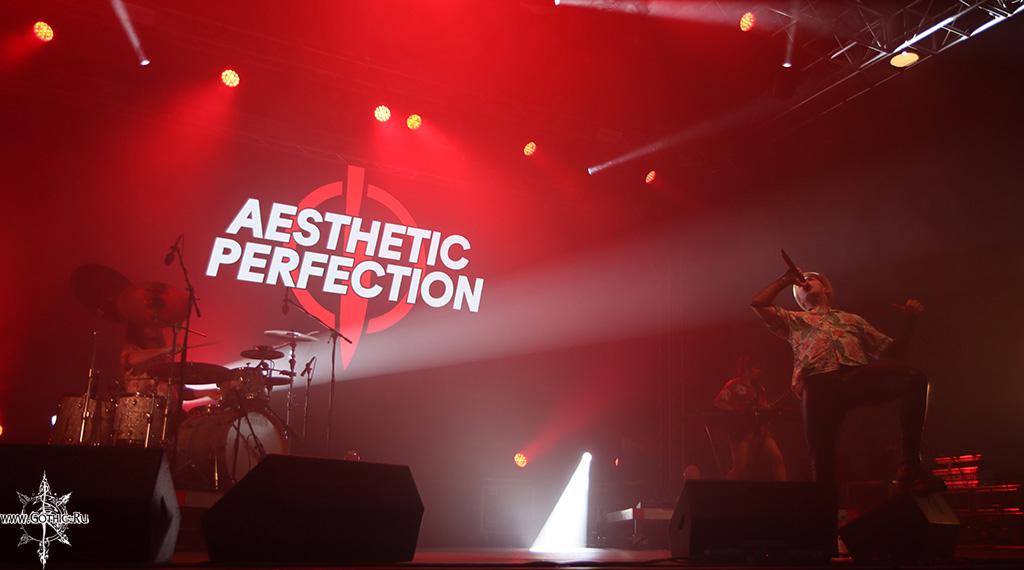 aesthetic_perfection08.jpg