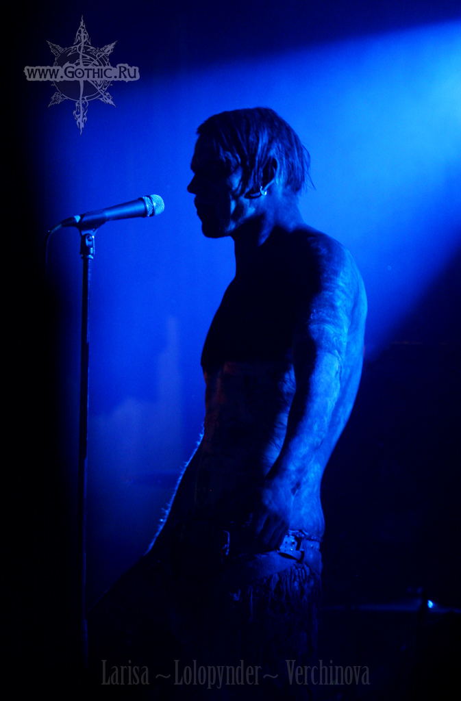 combichrist00.jpg