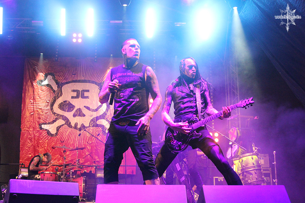 combichrist06.JPG