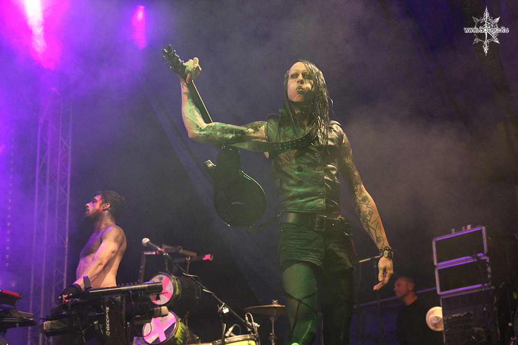 combichrist16.JPG