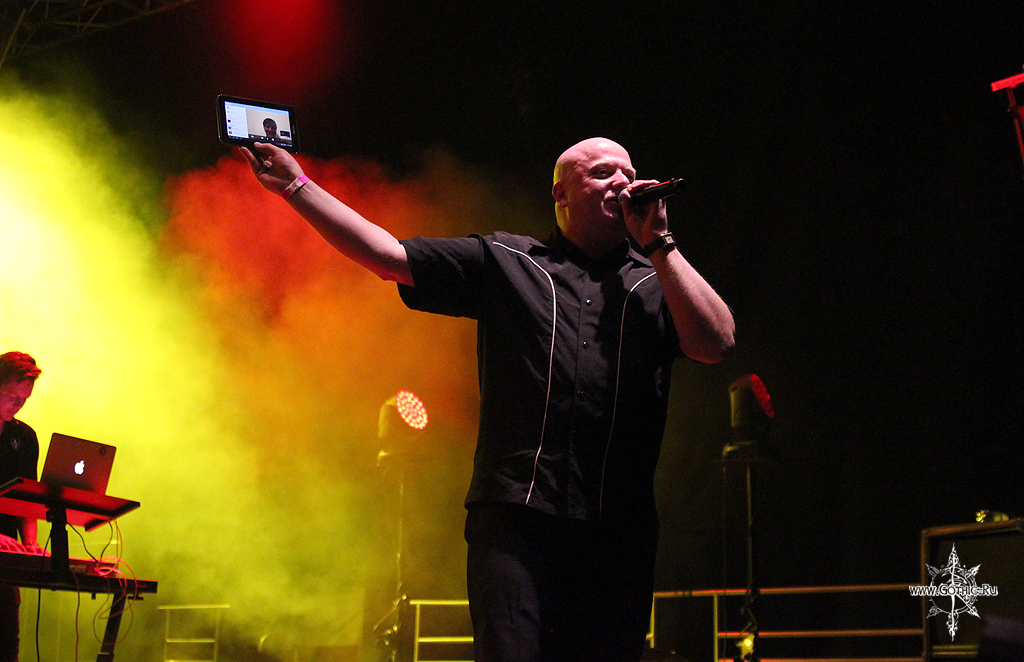 vnv_nation08.JPG