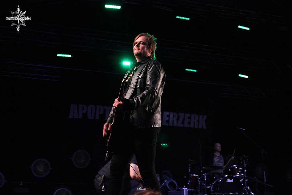 apoptygma_berzerk08.JPG