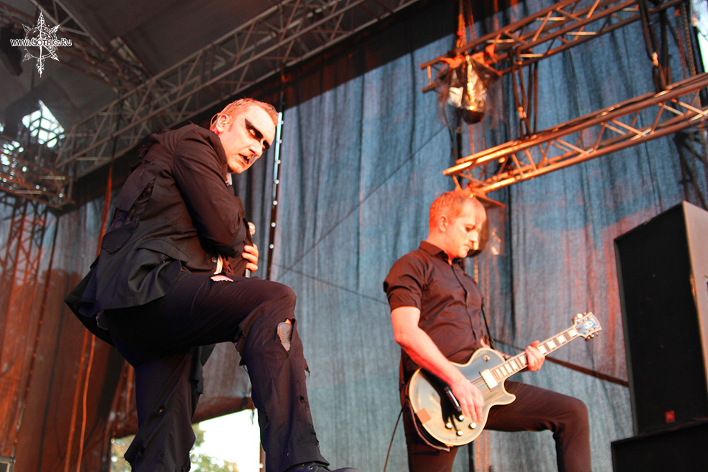 gothminister07.JPG