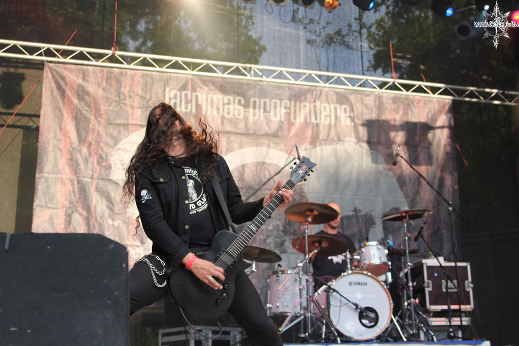 lacrimas_profundere06.JPG