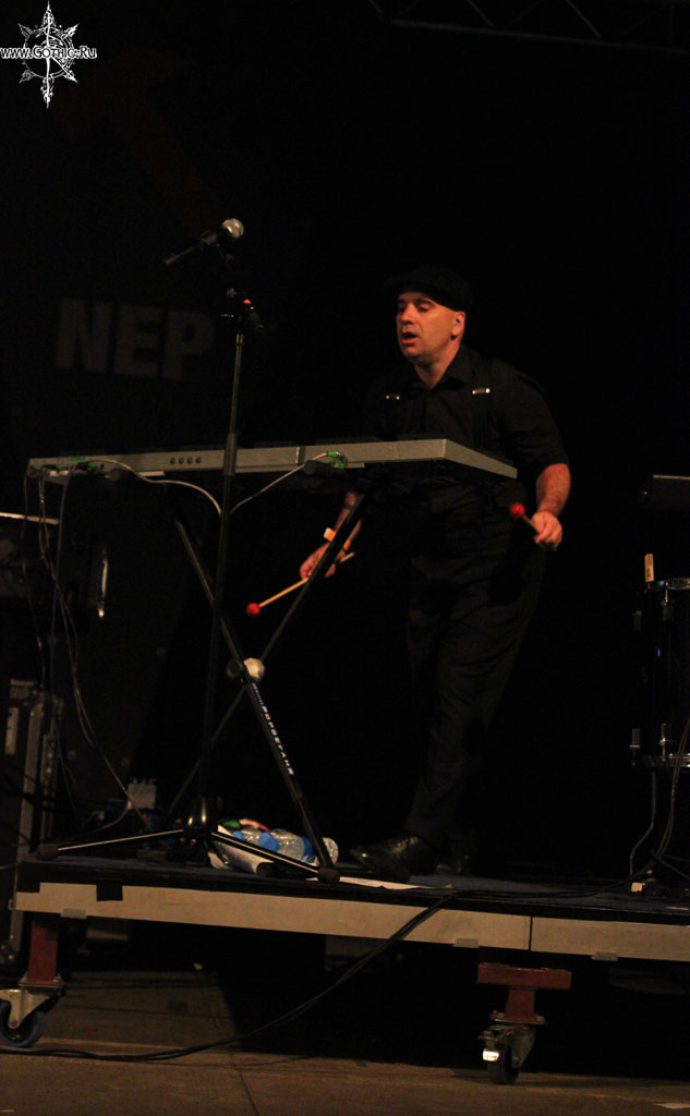 nitzer_ebb12.JPG