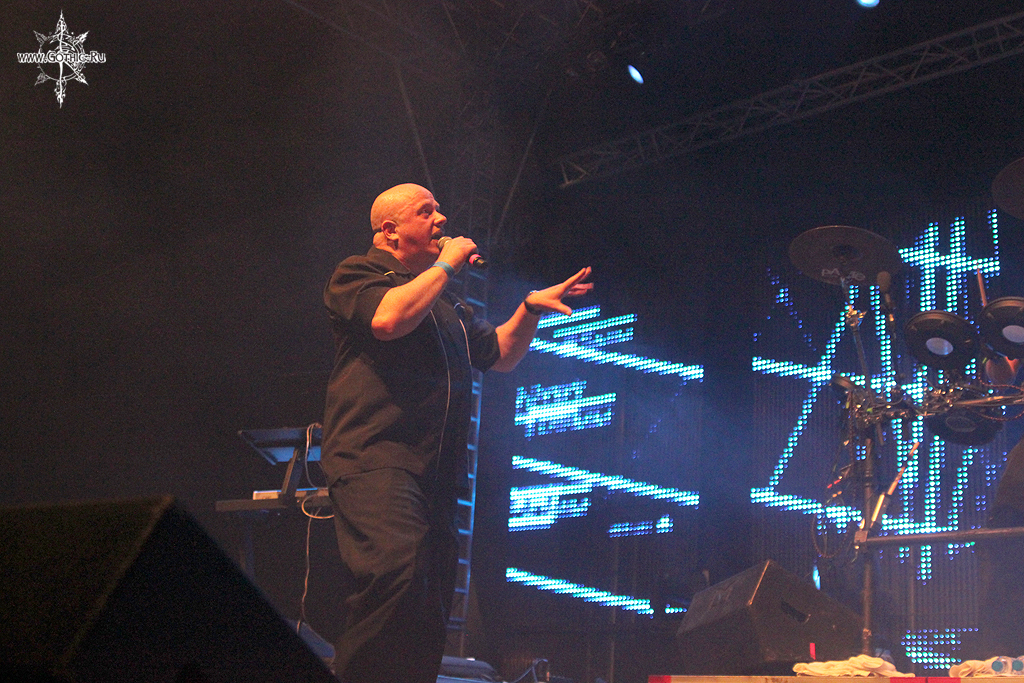 vnv_nation09.JPG