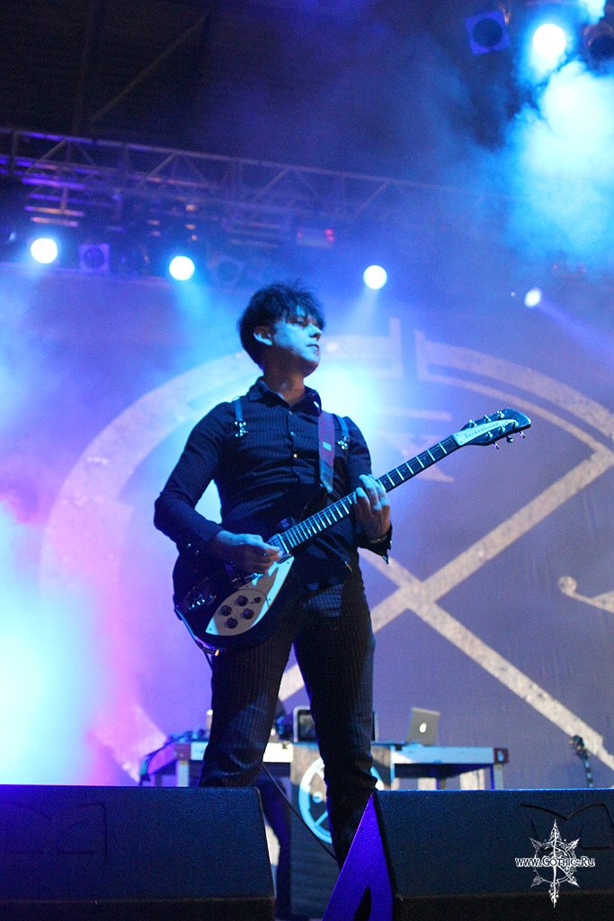 clan_of_xymox01.JPG