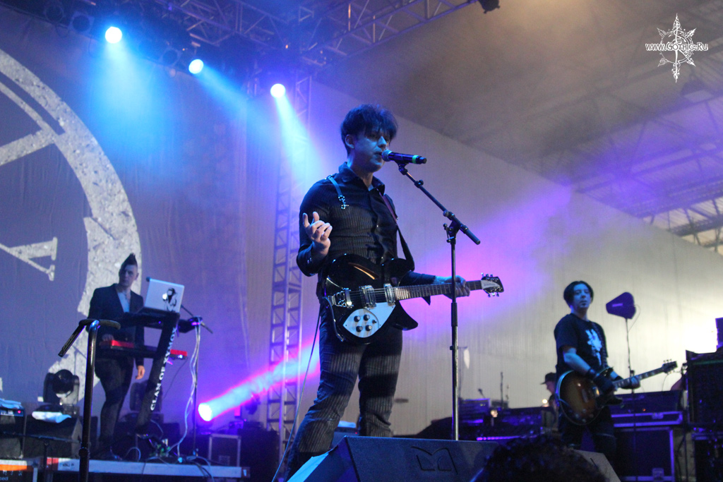 clan_of_xymox04.JPG