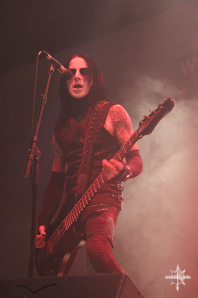 combichrist04.JPG