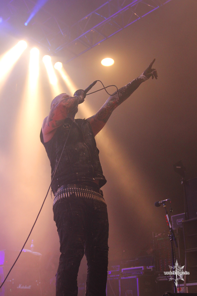 combichrist15.JPG