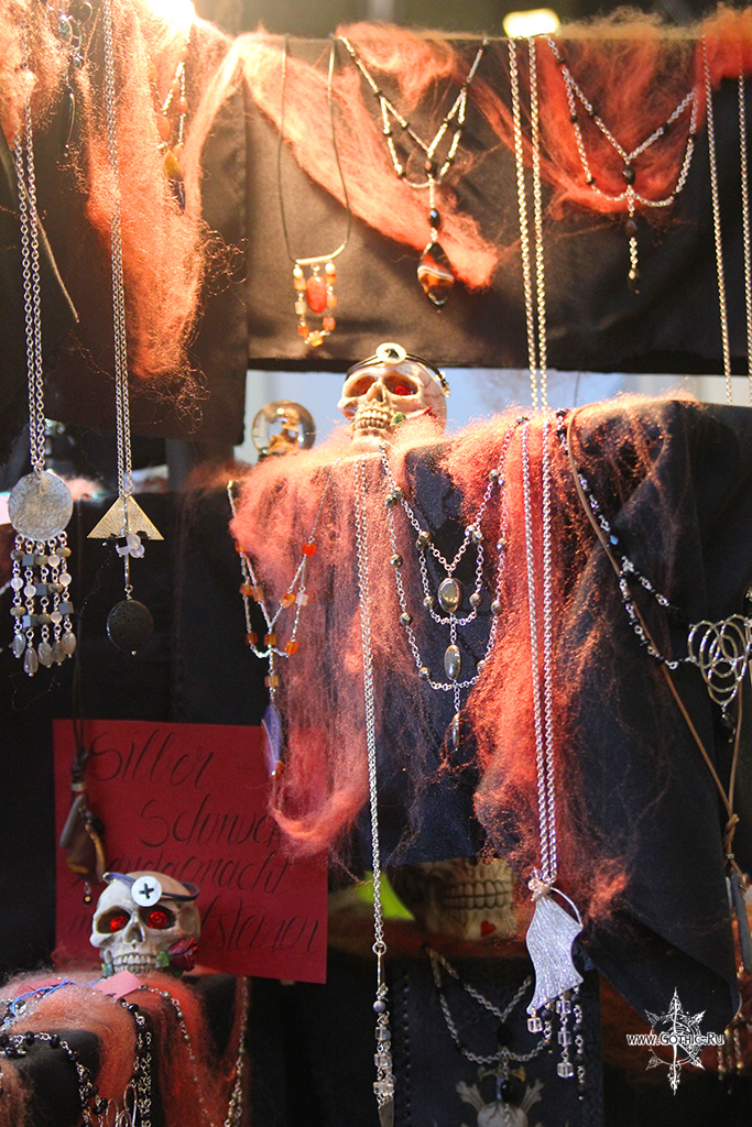 black_market28.JPG