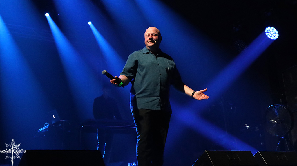 vnv_nation12.jpg