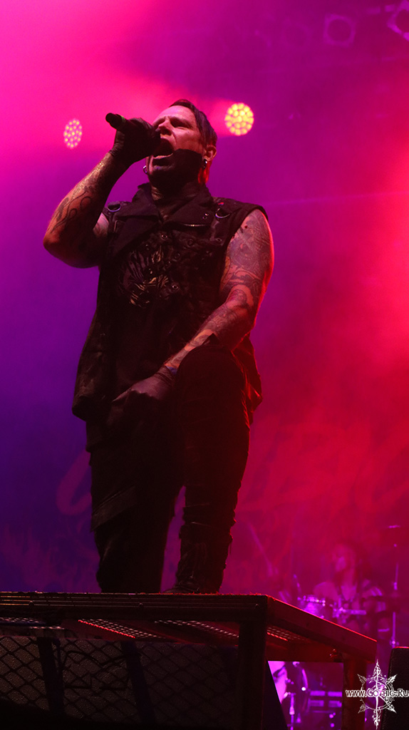 combichrist18.jpg