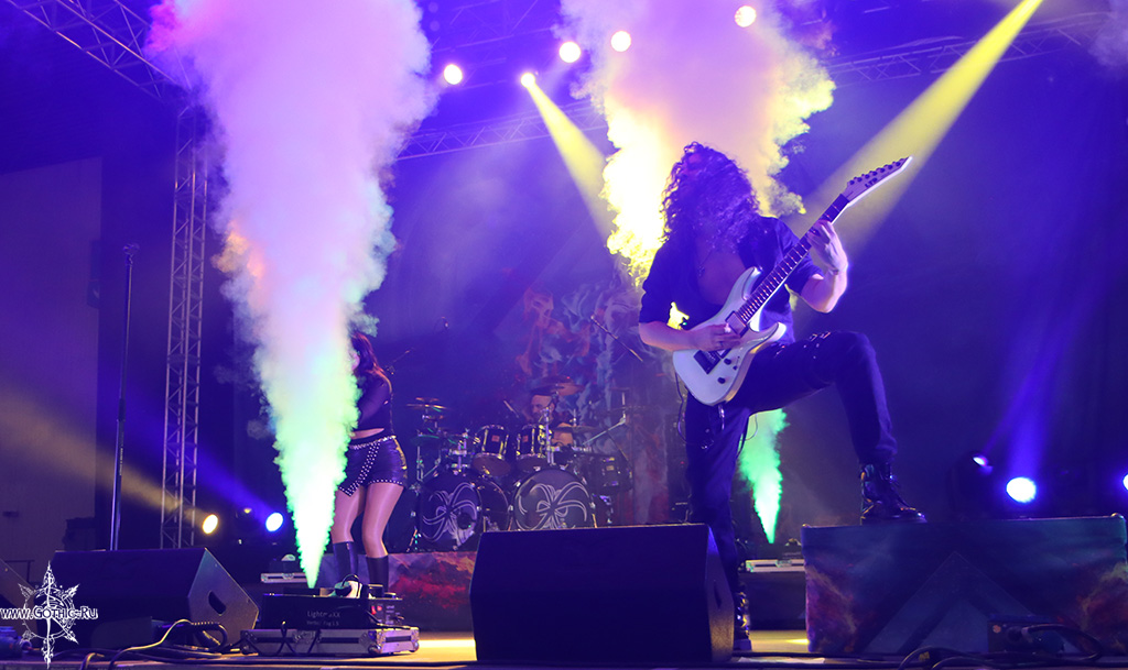 xandria16.jpg