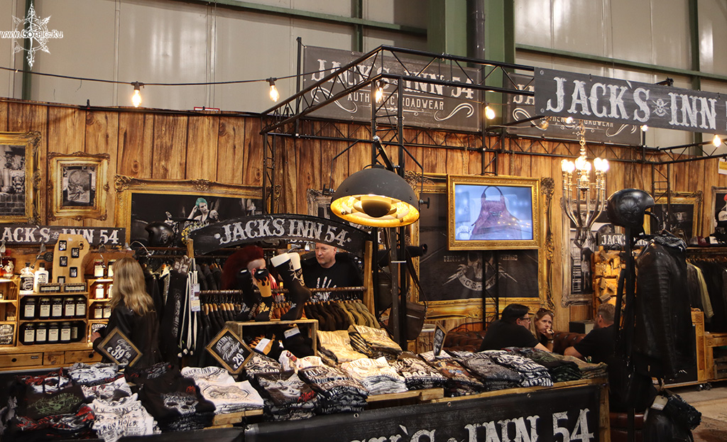 black_market44.jpg