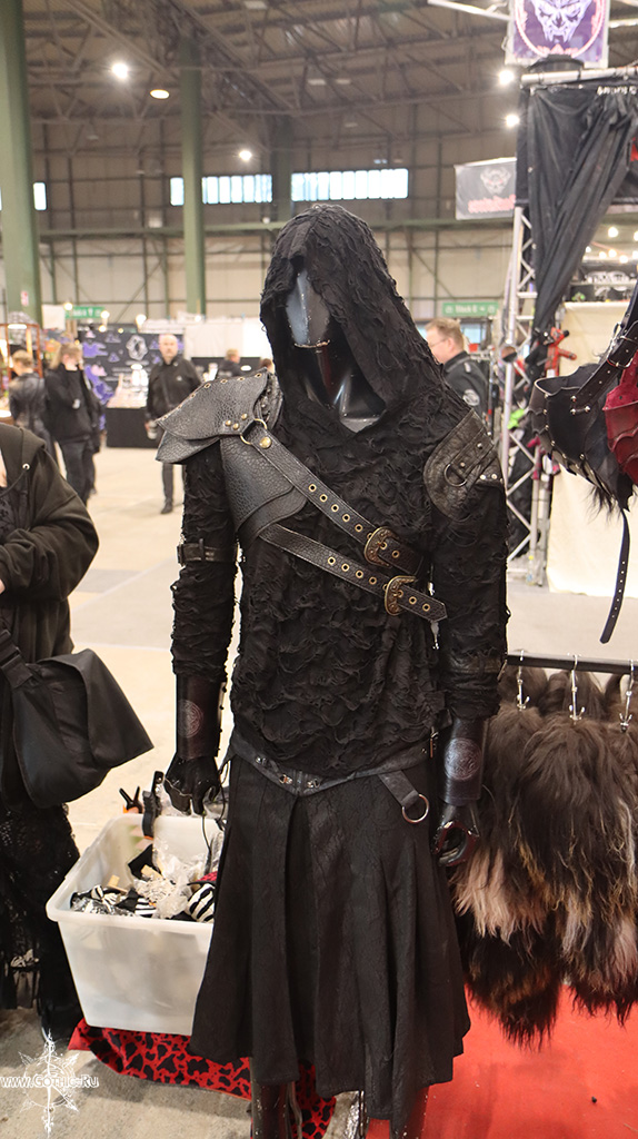 black_market71.jpg
