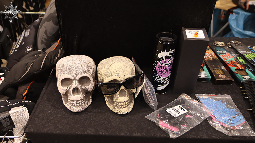 black_market77.jpg