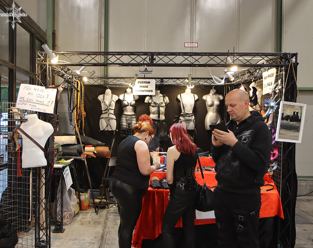 black_market78.jpg