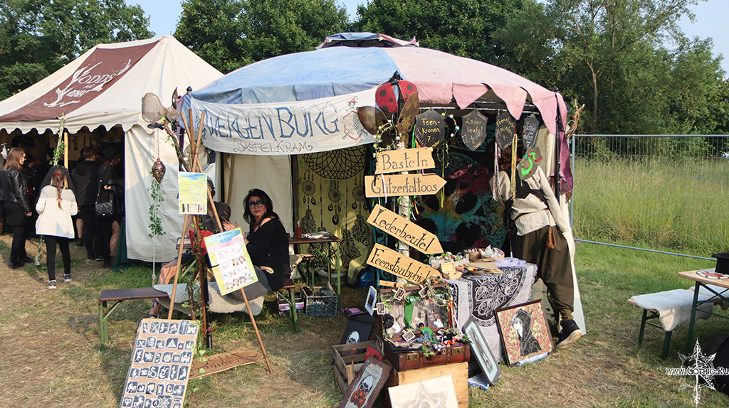 pagan_village13.jpg